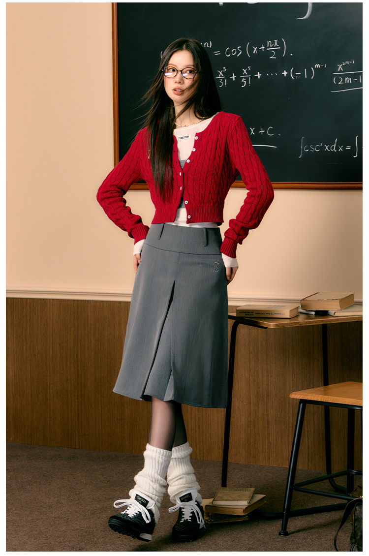 Red Knitted Short Cardigan - CHINASQUAD
