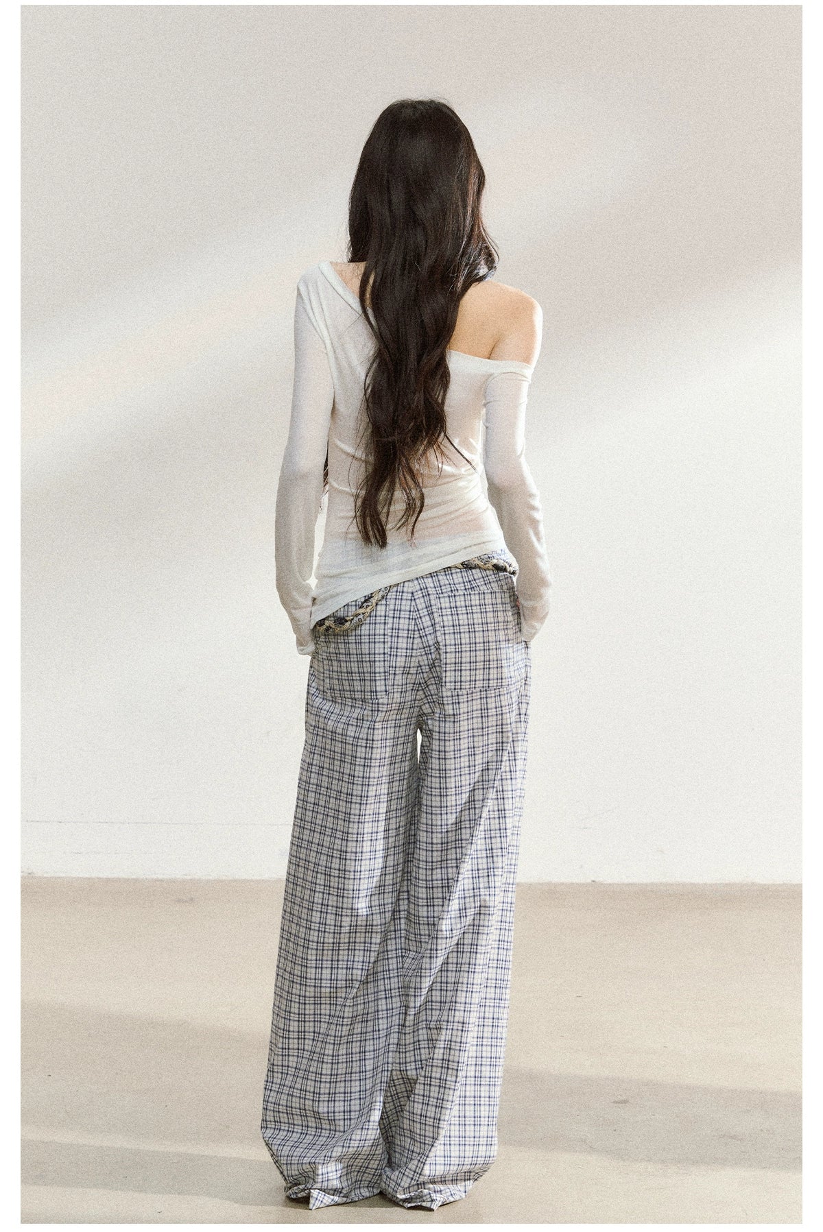 Asymmetric Shoulder Cross-Tie Knit T-Shirt