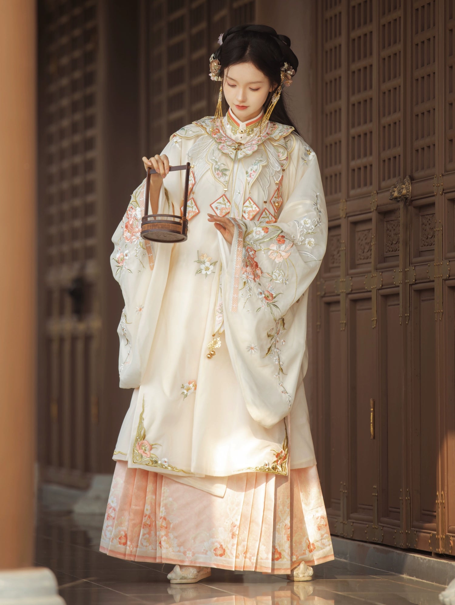 “花团酥” Ming Dynasty Hanfu Set