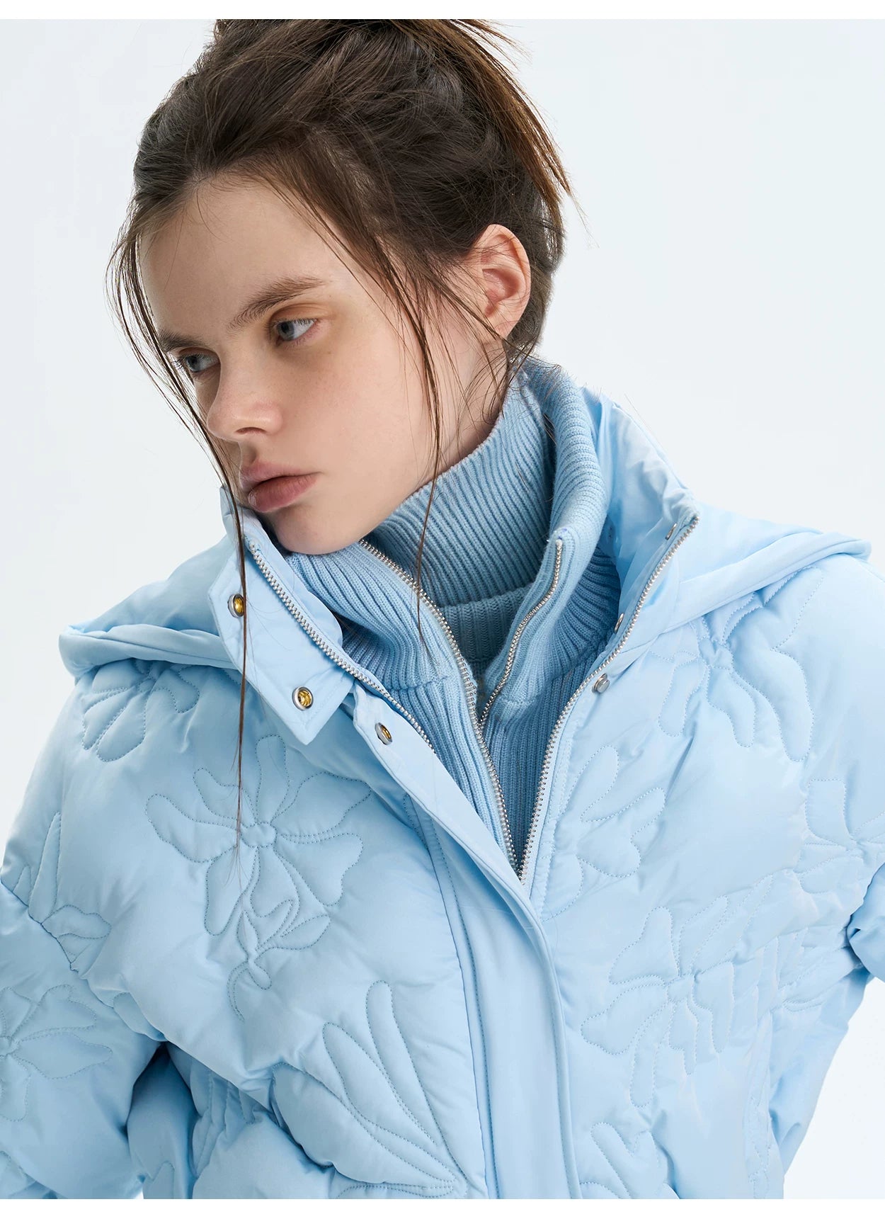 Quilted Embossed Short Down Jacket