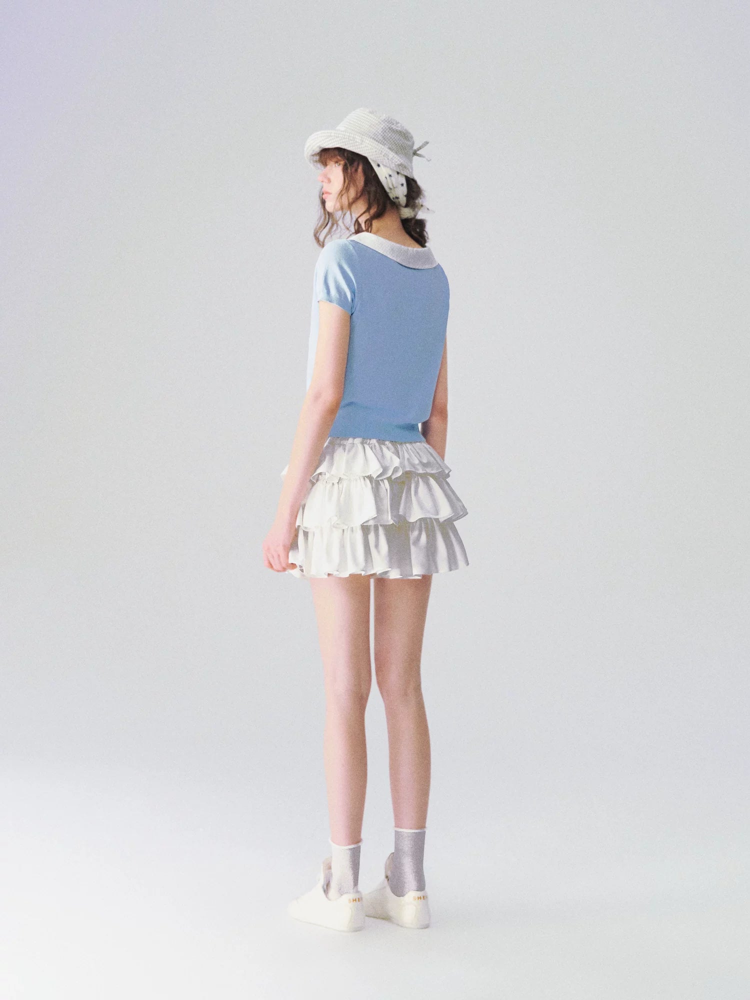 Peter Pan Collar Contrast Knit Short Sleeve Top