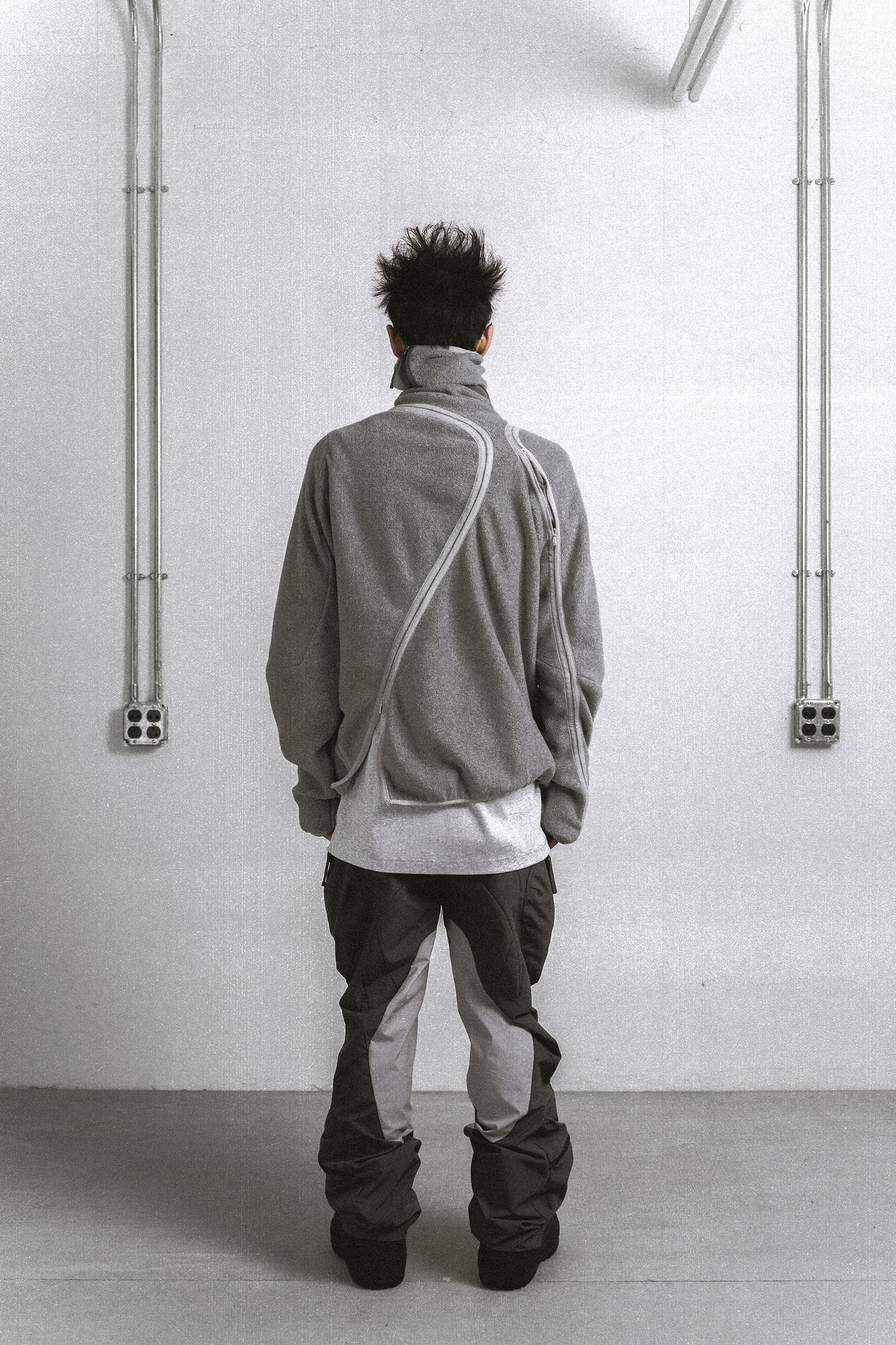 AW23 Full-Zip Fleece Pullover