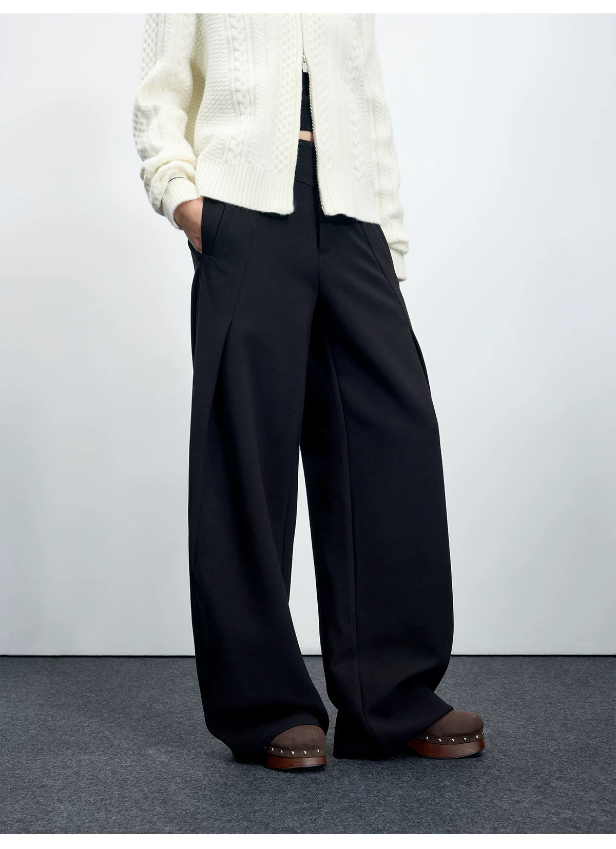 Wool-Blend Sculpted Curved-Leg Tailored Trousers