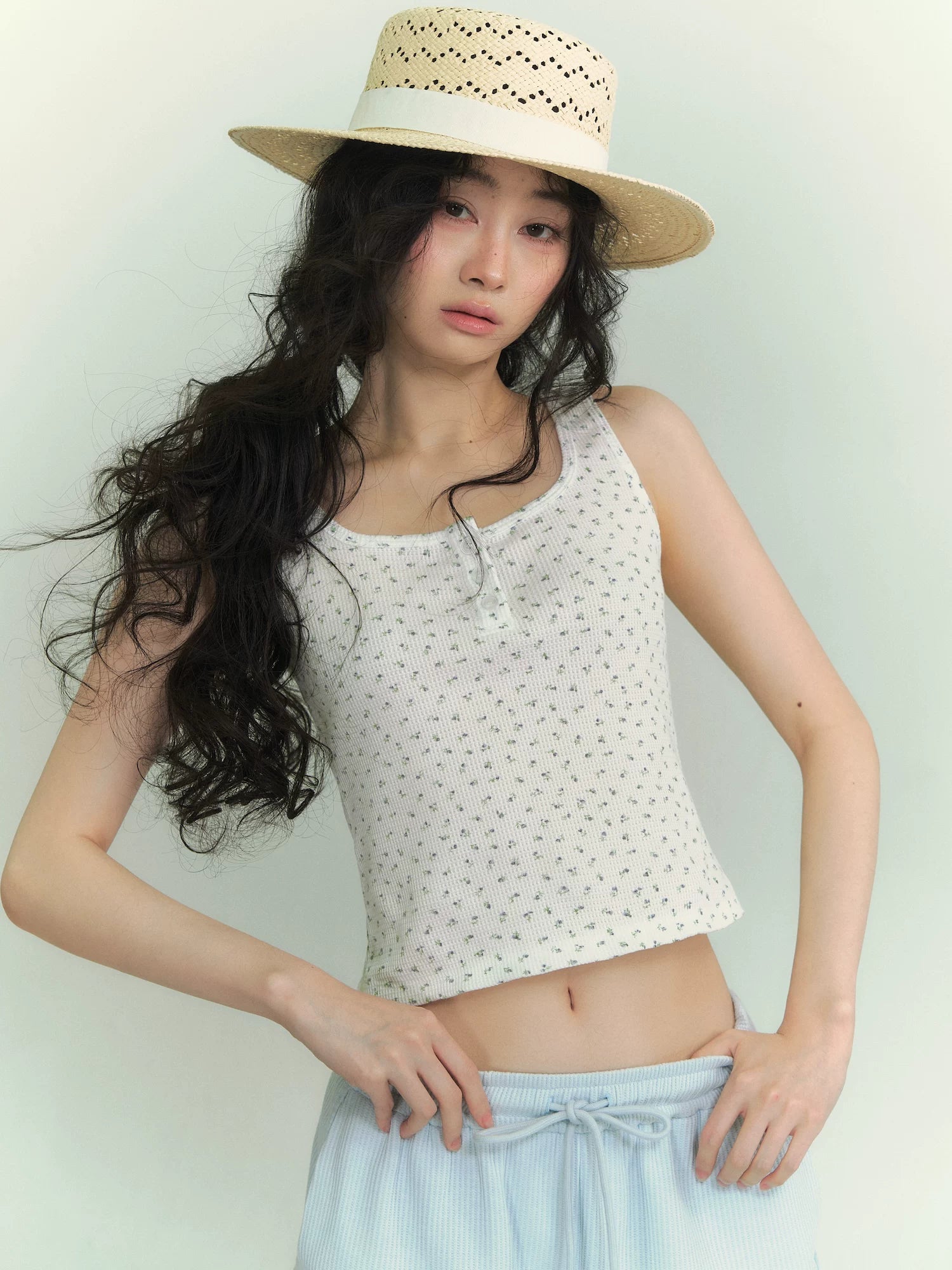 华夫格连帽家居服套装搭配花卉亨利背心