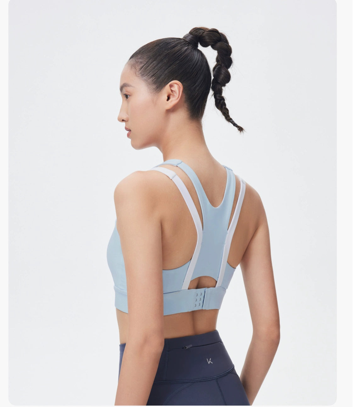 Full-back Hook Closure Sports Bra