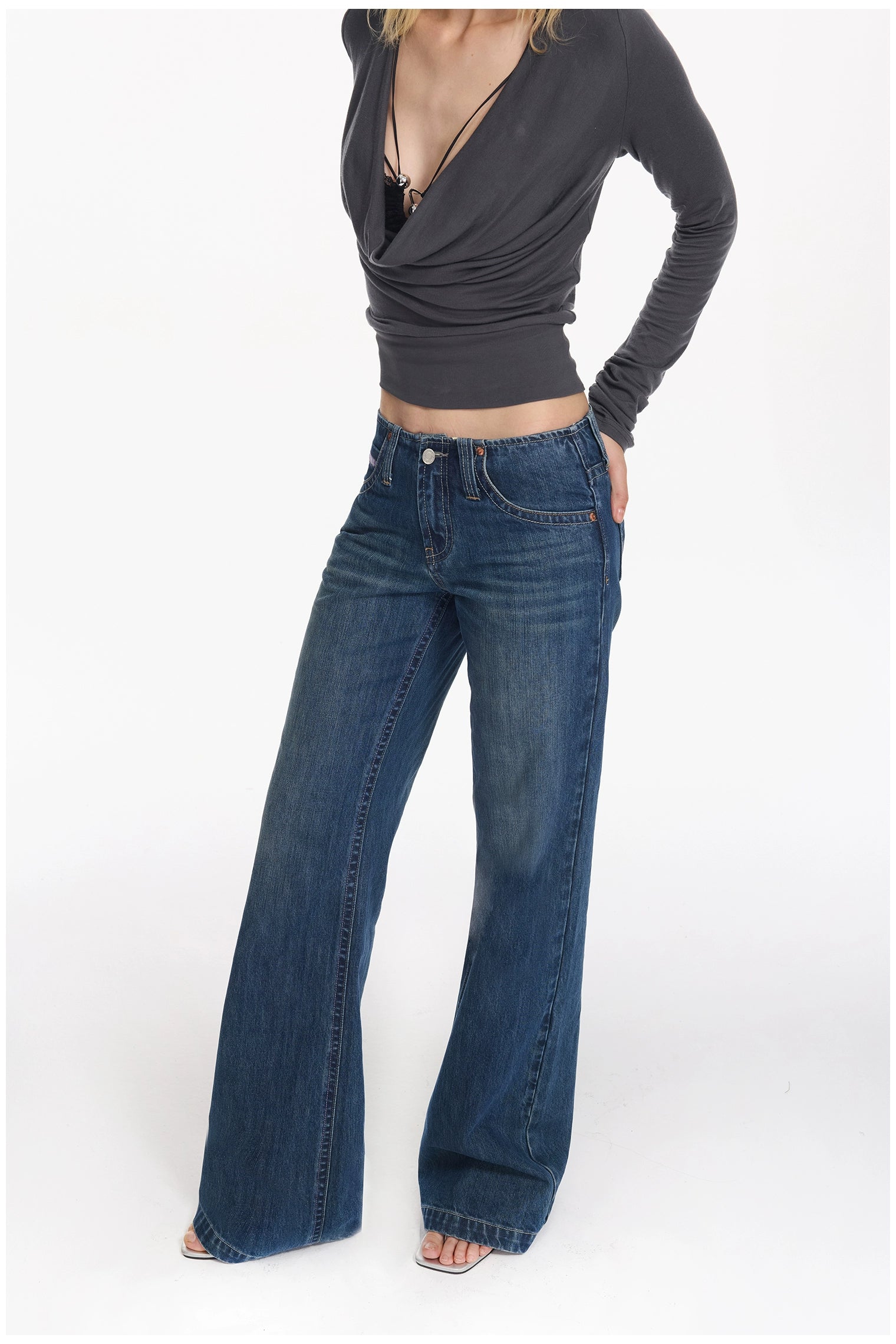 Washed Blue Embroidered Straight Jeans - CHINASQUAD