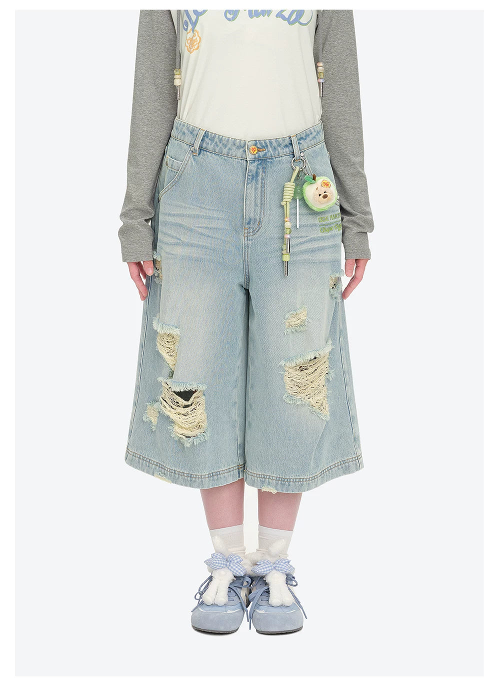 Distressed Cropped Straight-Leg Jeans