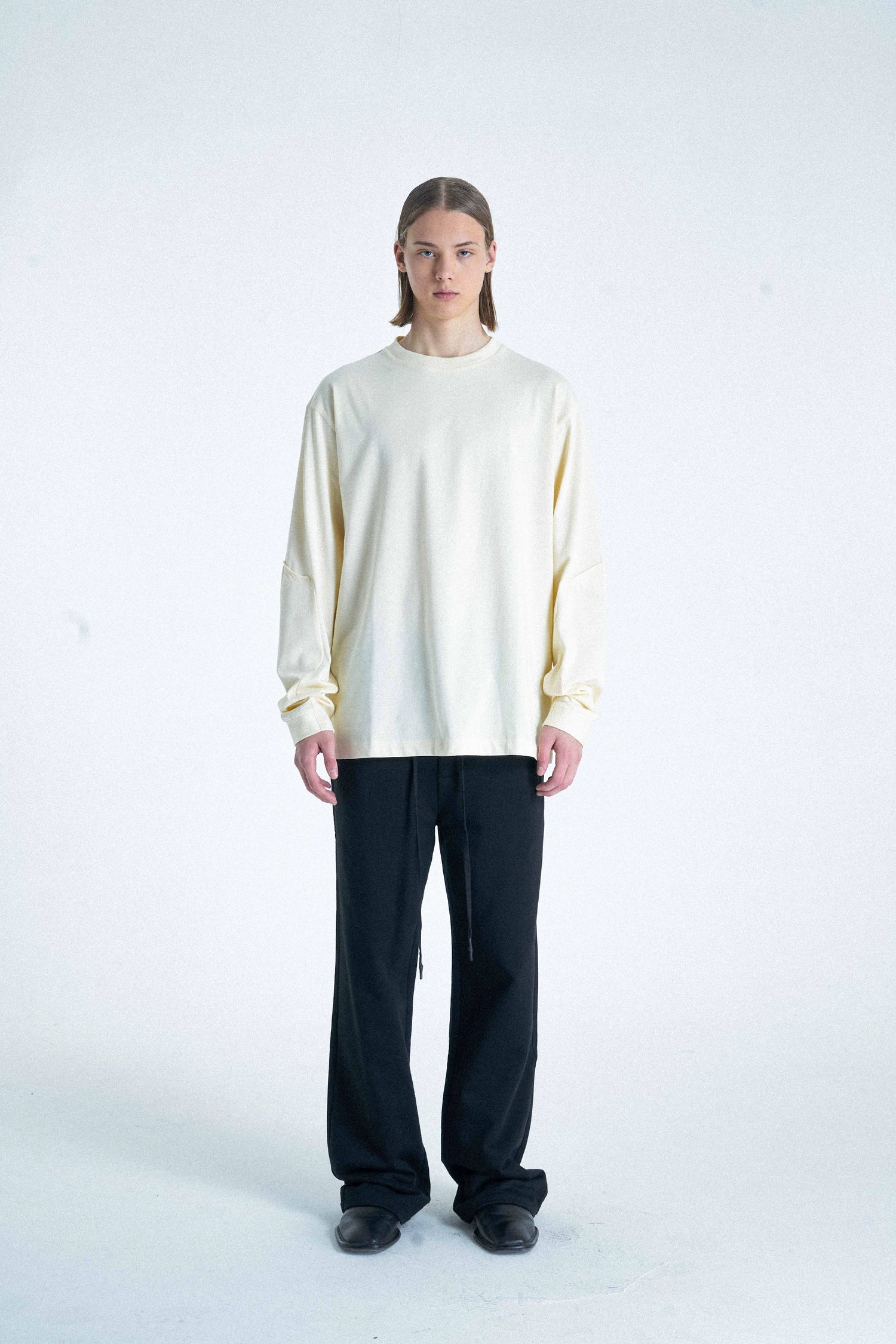 Disjointed Structure Long Sleeve T-Shirt