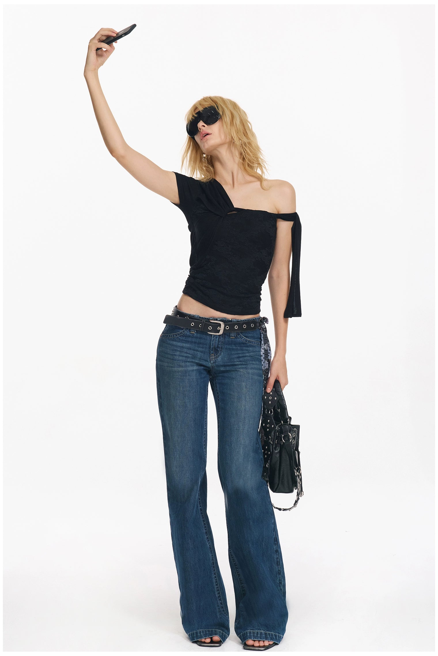 Washed Blue Embroidered Straight Jeans - CHINASQUAD