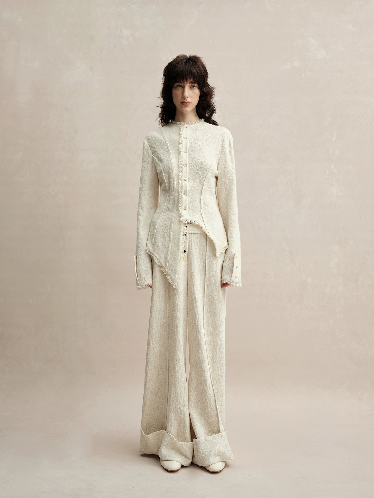 Cotton-Linen Buttoned Straight Pants