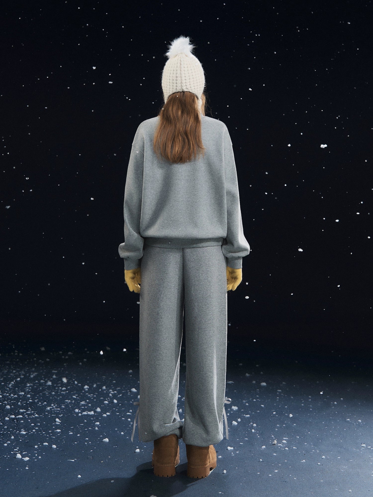 Velvety Jogger Lantern Pants