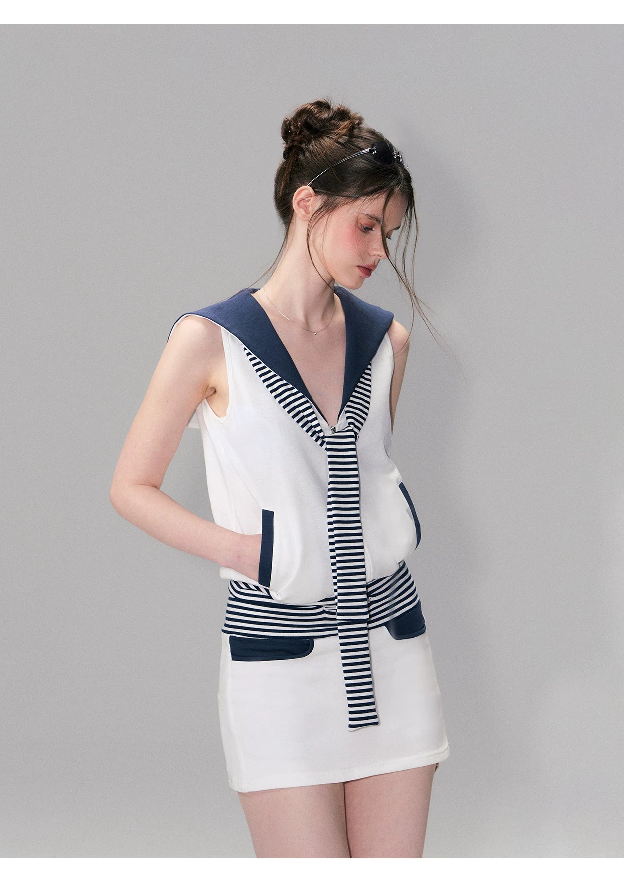 Color-Block Nautical Sailor Collar Sleeveless Top