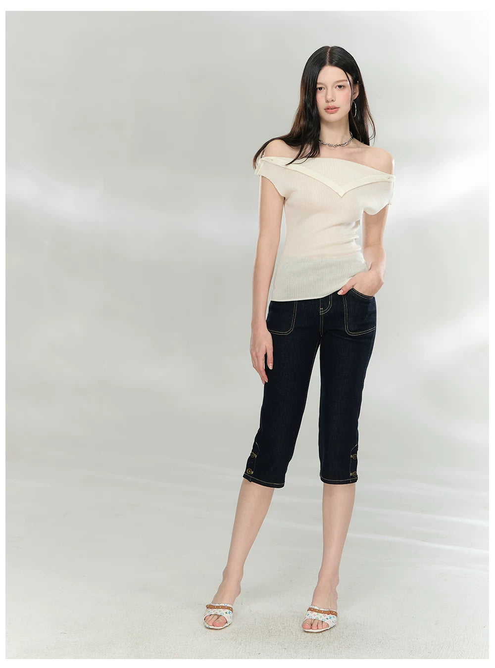Folded Off-Shoulder Knit T-Shirt