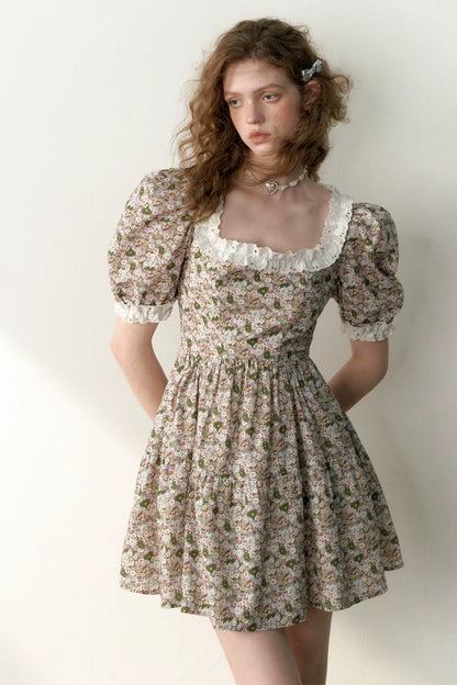 Brown Lace-Decorated Bubble Sleeve Floral Dress