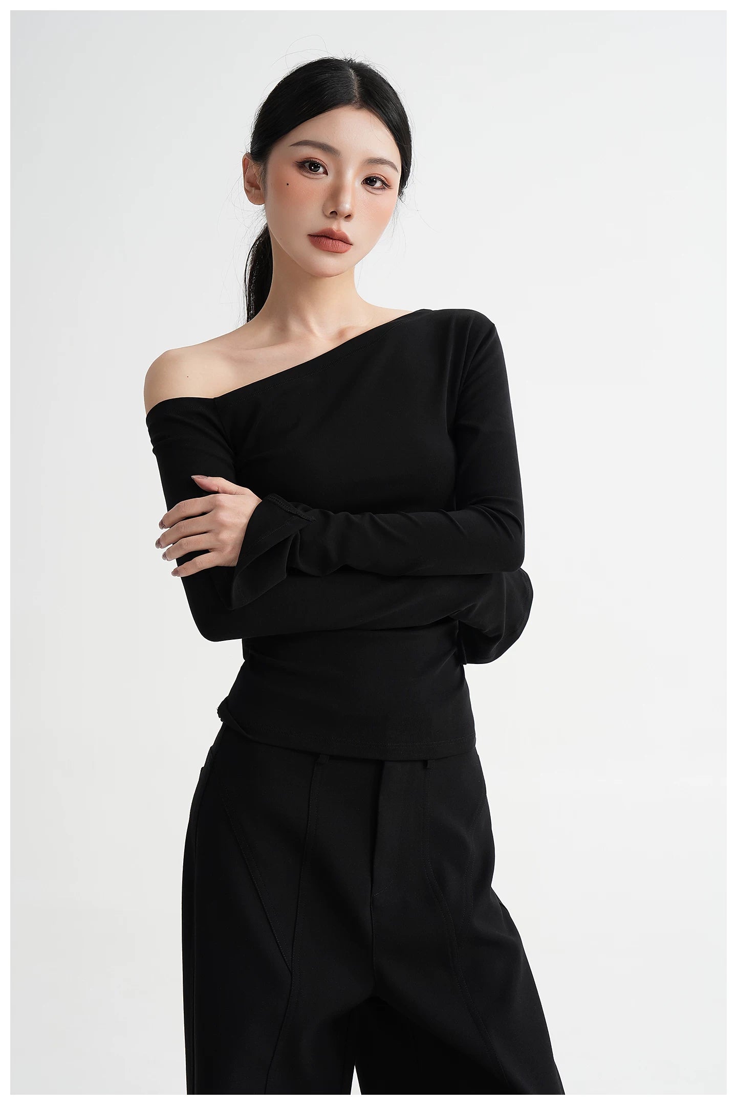 One-Shoulder Lyocell Flared Sleeve Fitted T-Shirt