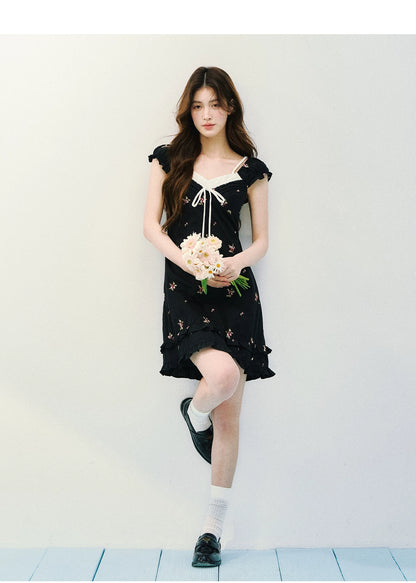 Vintage Floral Layered Square-Neck Dress