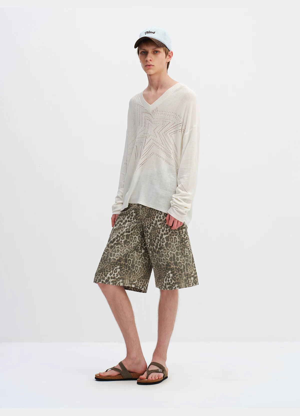 Cotton Hollow Star V-Neck Knit Cardigan