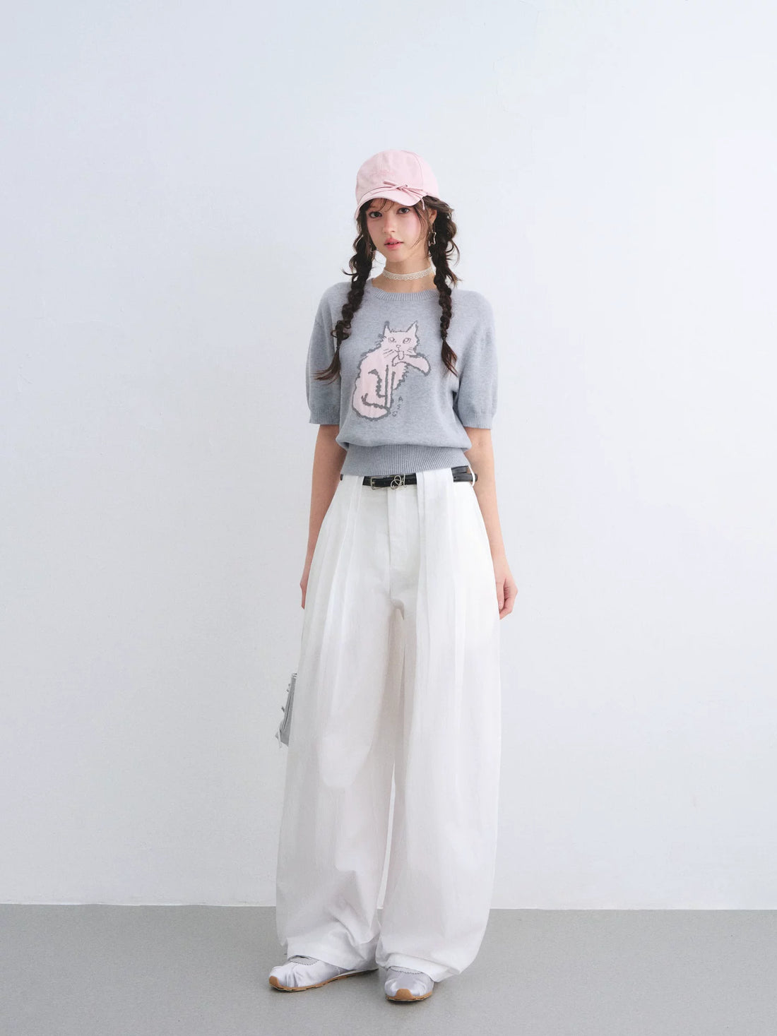 Vintage Lace Trim Washed Cropped Straight-Leg Denim Jeans