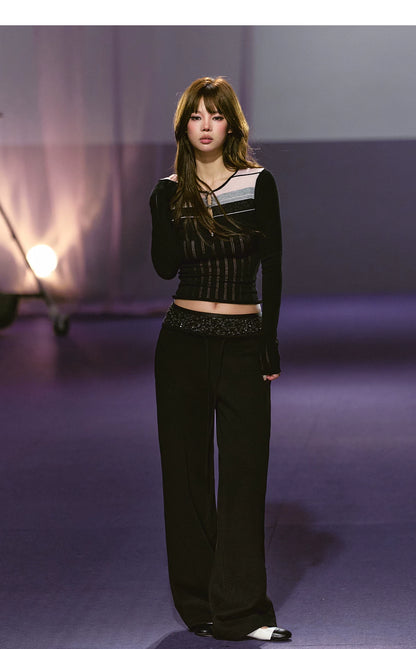 Cut-Out Contrast Knit Fitted Top