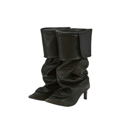 Slouch-Stiefel mit spitzer Zehenpartie