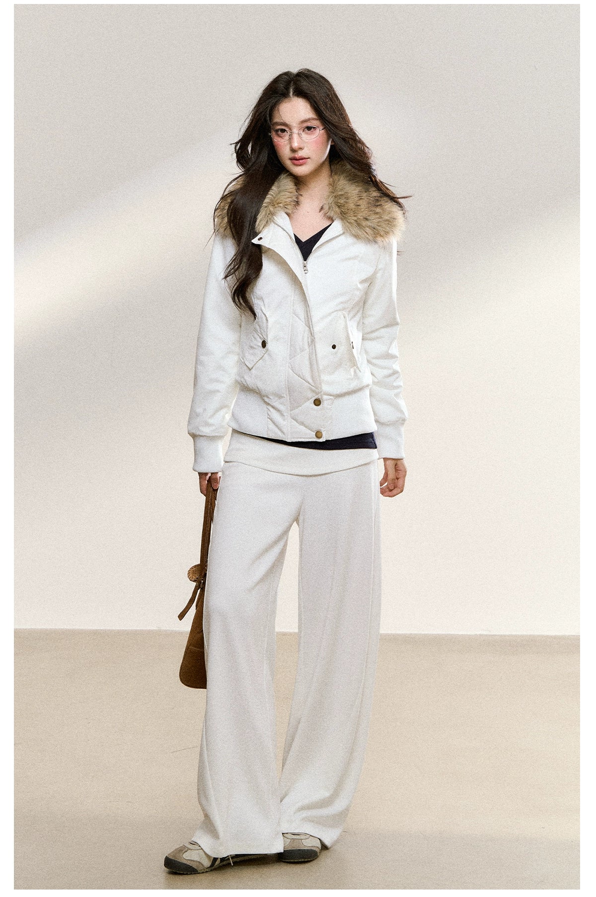 White Faux Fur Collar Quilted Short Jacket