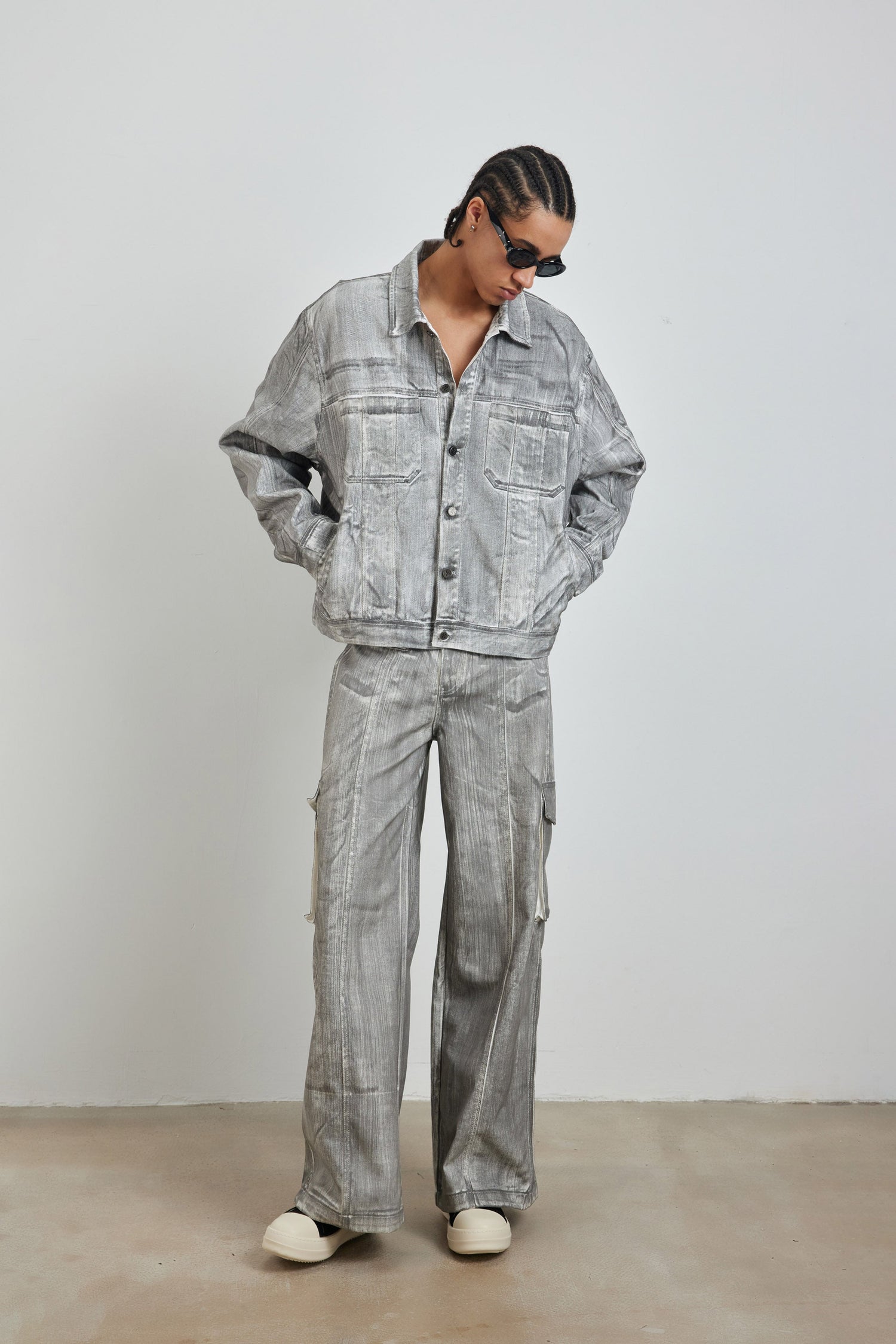 Scrawl Wide-Leg Cargo Jeans - YJ1NGZYZJ? Official