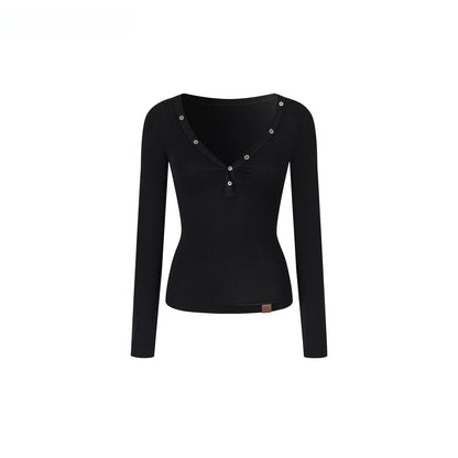 Round-Neck Fitted Knit T-Shirt