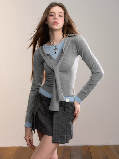 Contrast Hooded Layered Knit Turtleneck