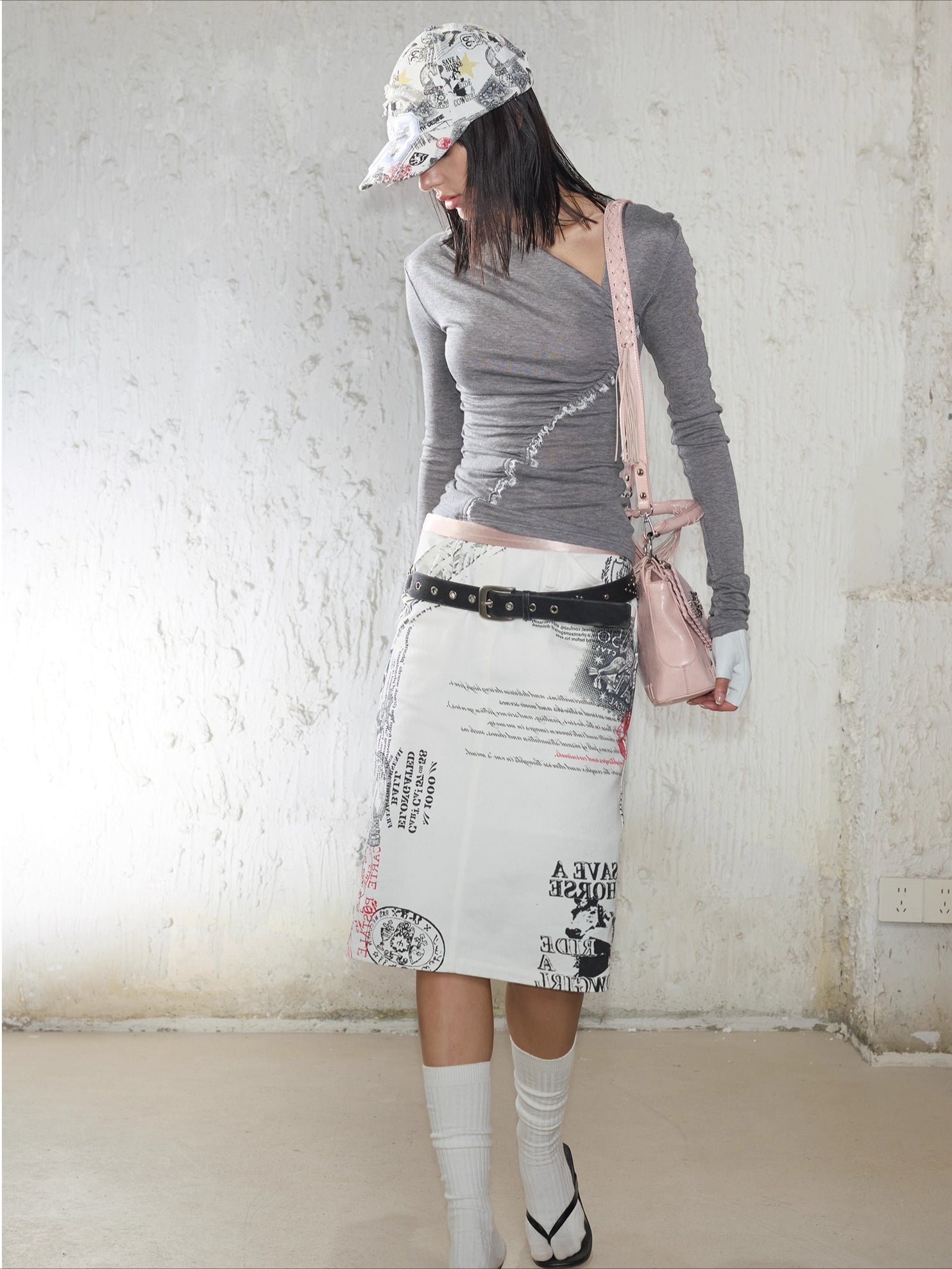 Rock Leopard Newspaper Print Baseball Cap