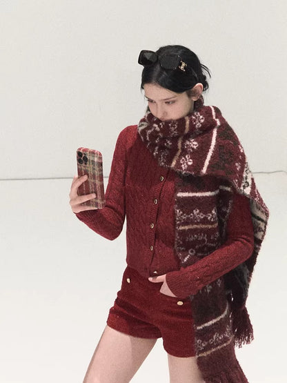 Handcrafted Fair Isle Wool Scarf