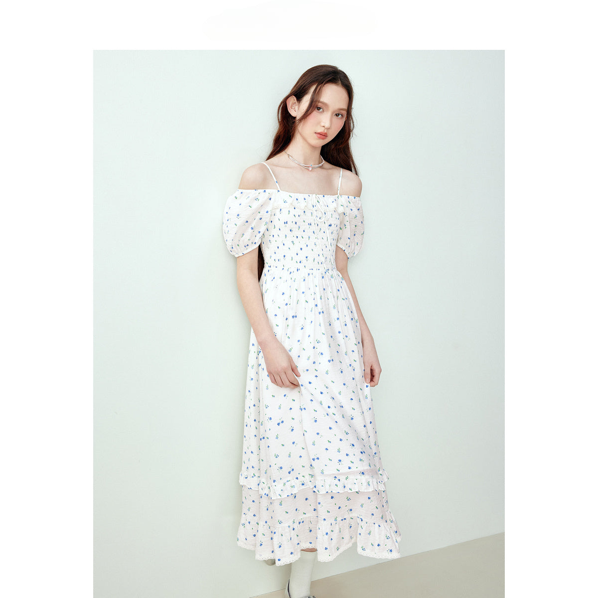 White Floral Puff Sleeve Square-neck Dress