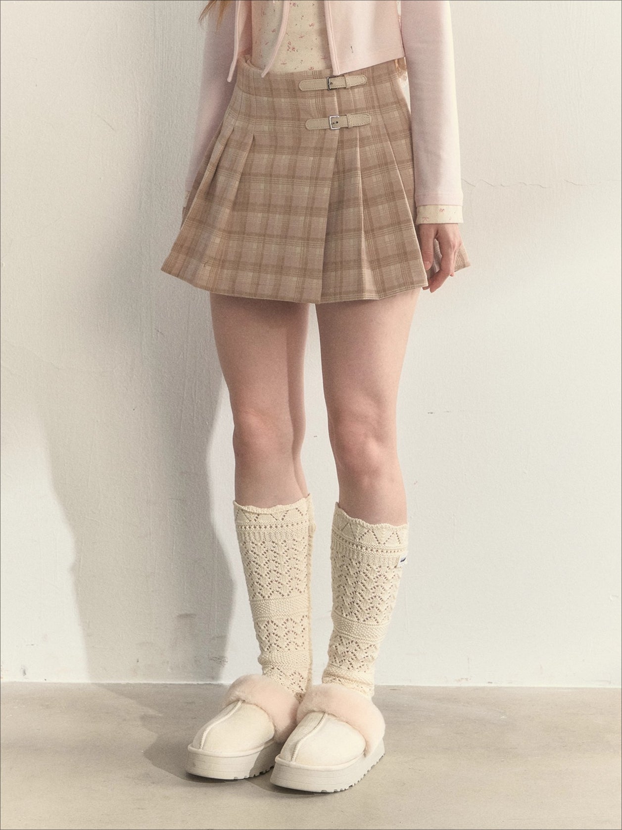 Vintage Plaid Wool Leather Buckle Pleated Skirt