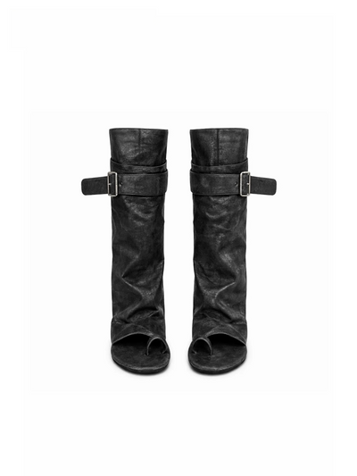 Black / 35