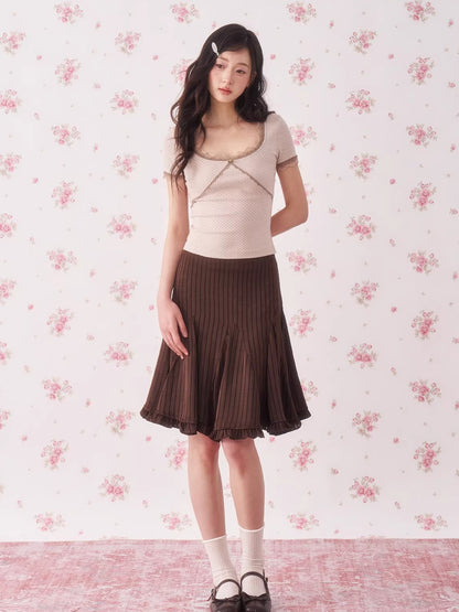 Vintage Lace Square-Neck Fitted T-Shirt