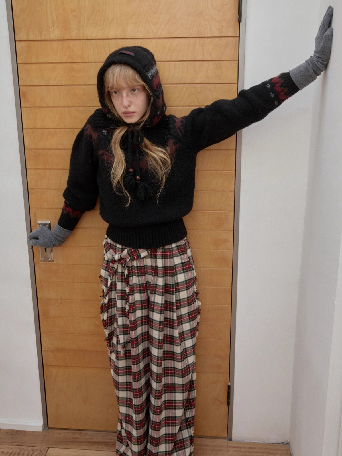 Fair Isle Pony Jacquard Chunky Knit Sweater