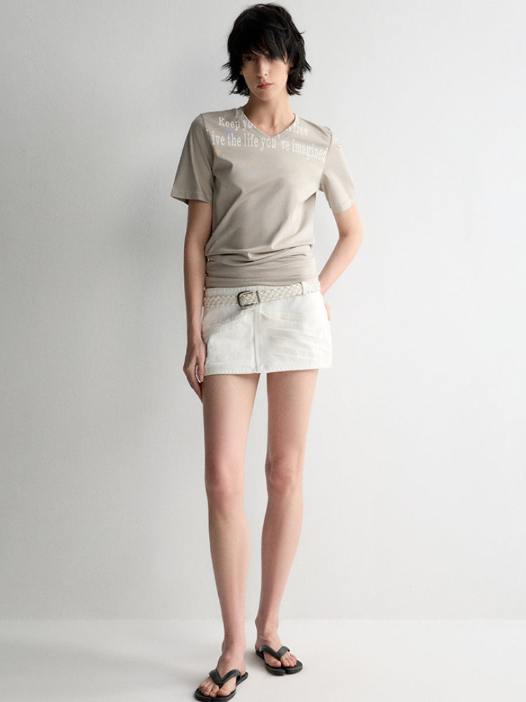 All-Over Print V-Neck Stacked Waist T-shirt