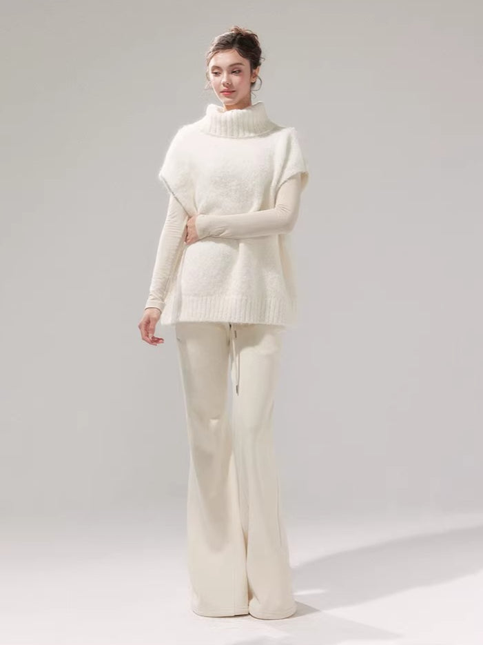 High-Neck Oversized Knit Pullover Turtleneck