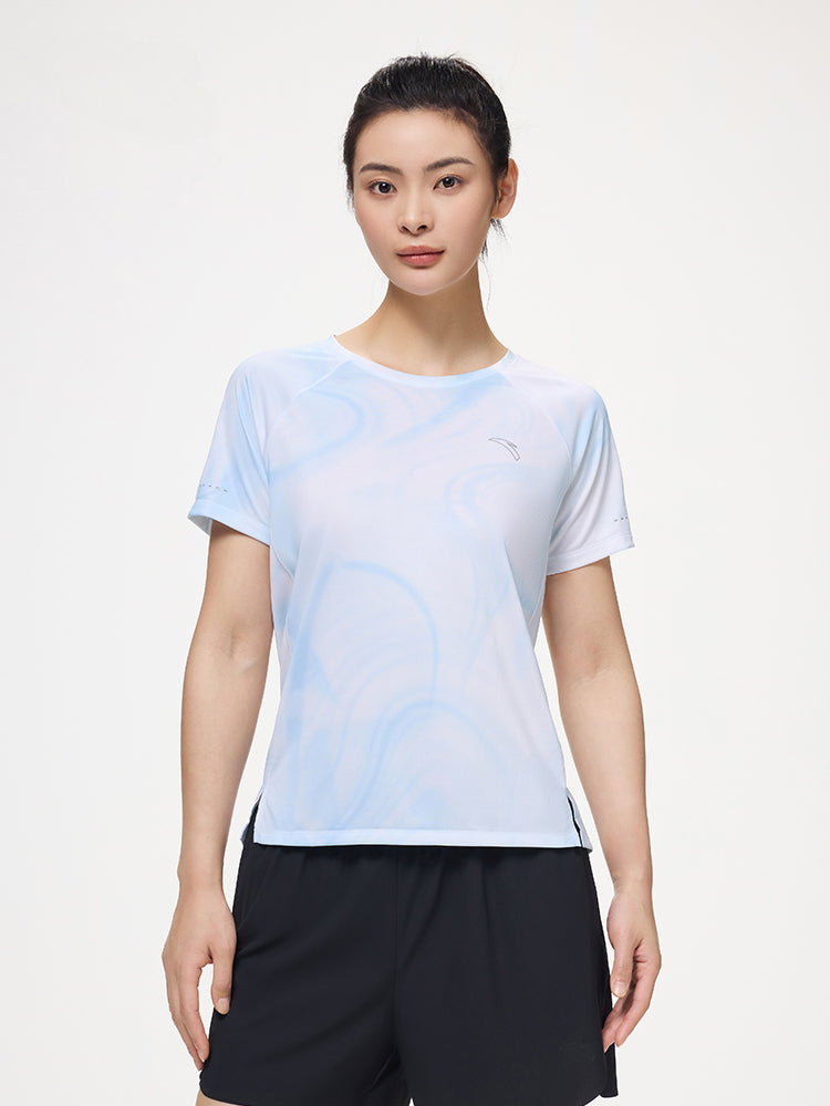 Moisture-Wicking Breathable Knitted T-shirt