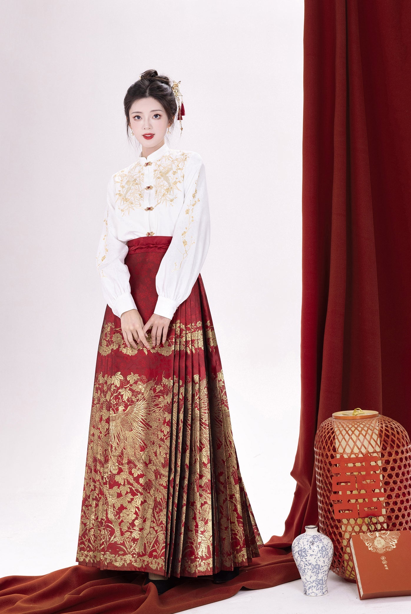 &quot;梧凤之鸣&quot;Ming-Dynasty Hanfu Set - CHINASQUAD