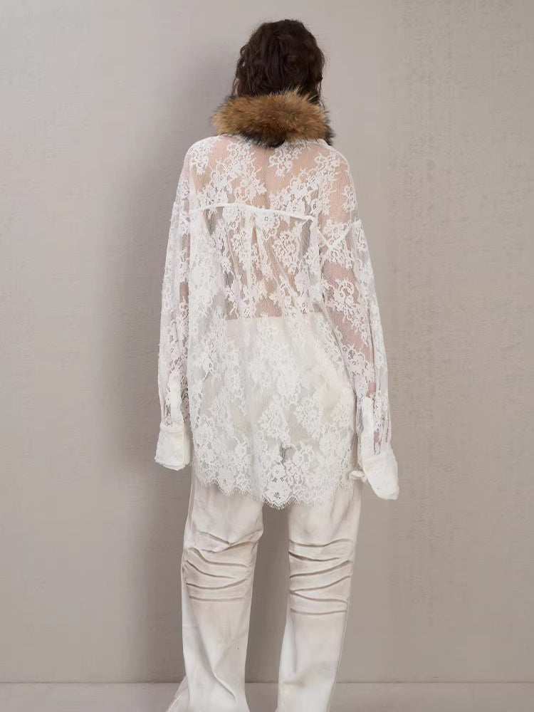 Lace-Detail Oversized Silhouette Shirt