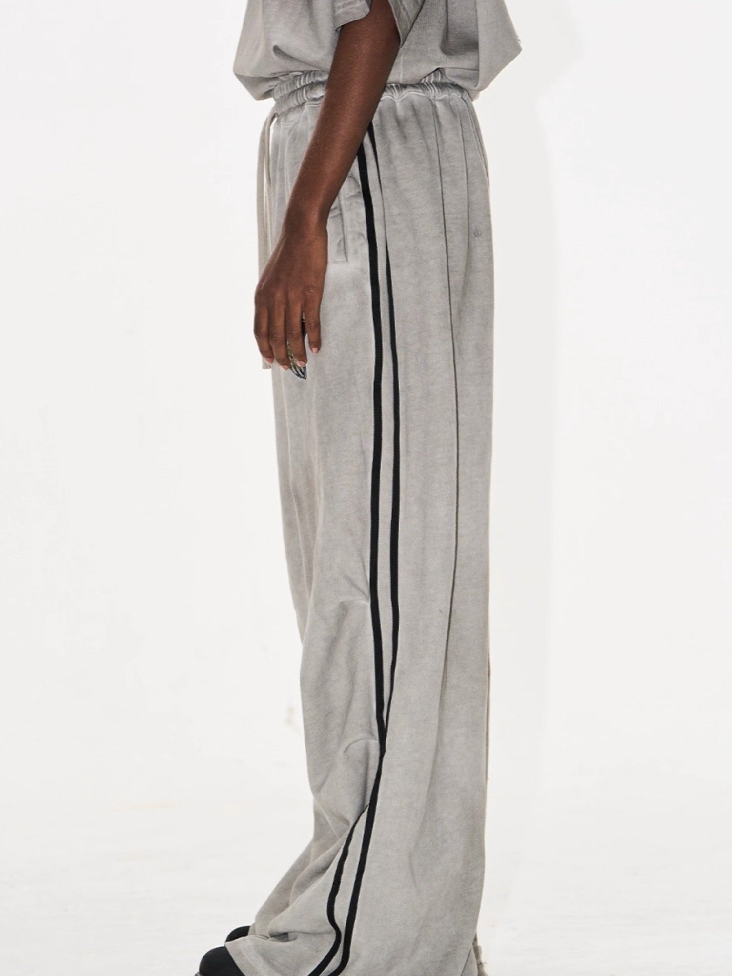 Washed Badge Cotton Pleated Track Pants