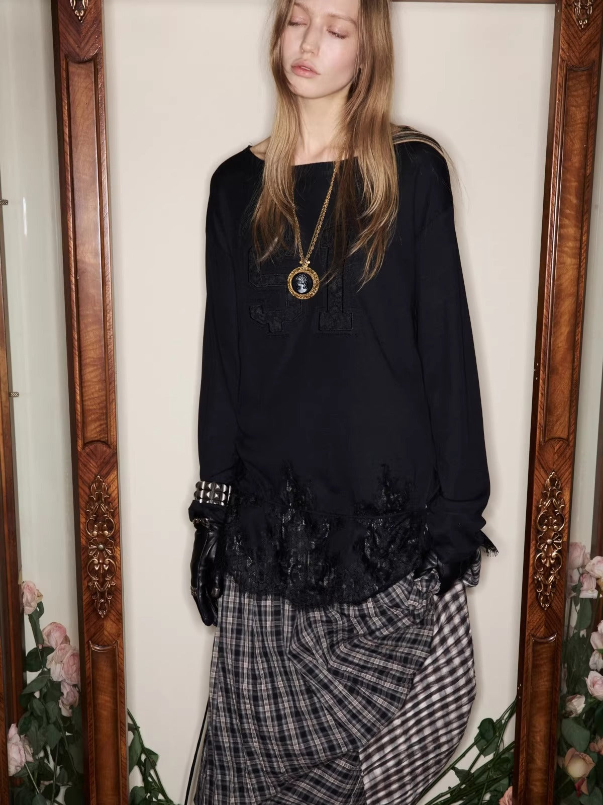 Lace-Hem Drawstring Long-Sleeve T-Shirt