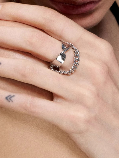 Minimalist Möbius Line Open Ring