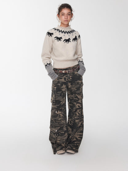 Fair Isle Pony Jacquard Chunky Knit Sweater