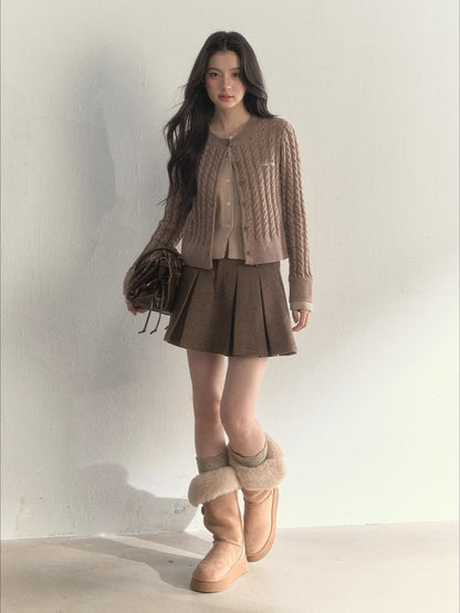 “Hazelnut Latte” Detachable Collar Retro Knit Cardigan