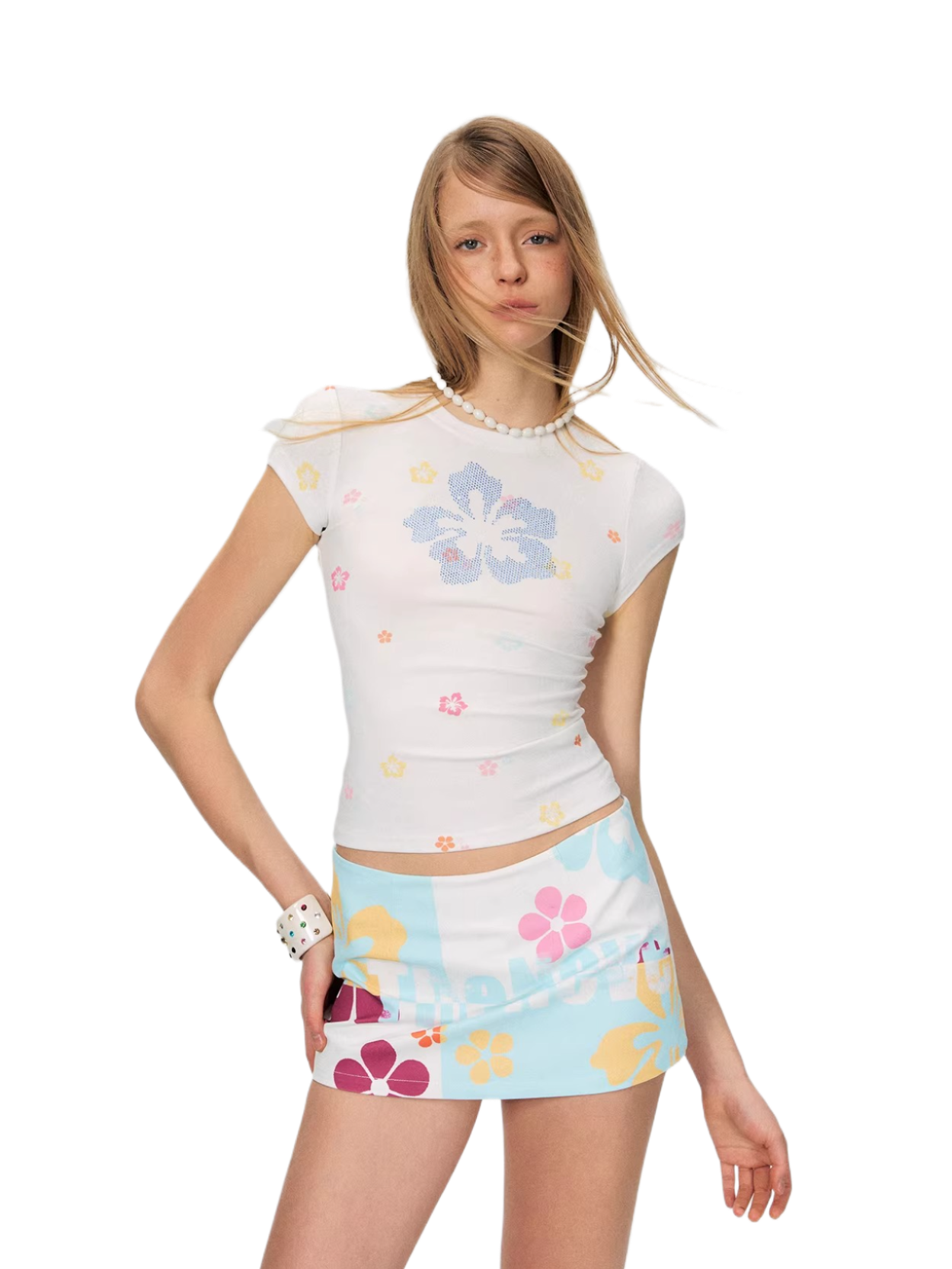 Rhinestone Floral Print Slim Fit Cropped T-Shirt