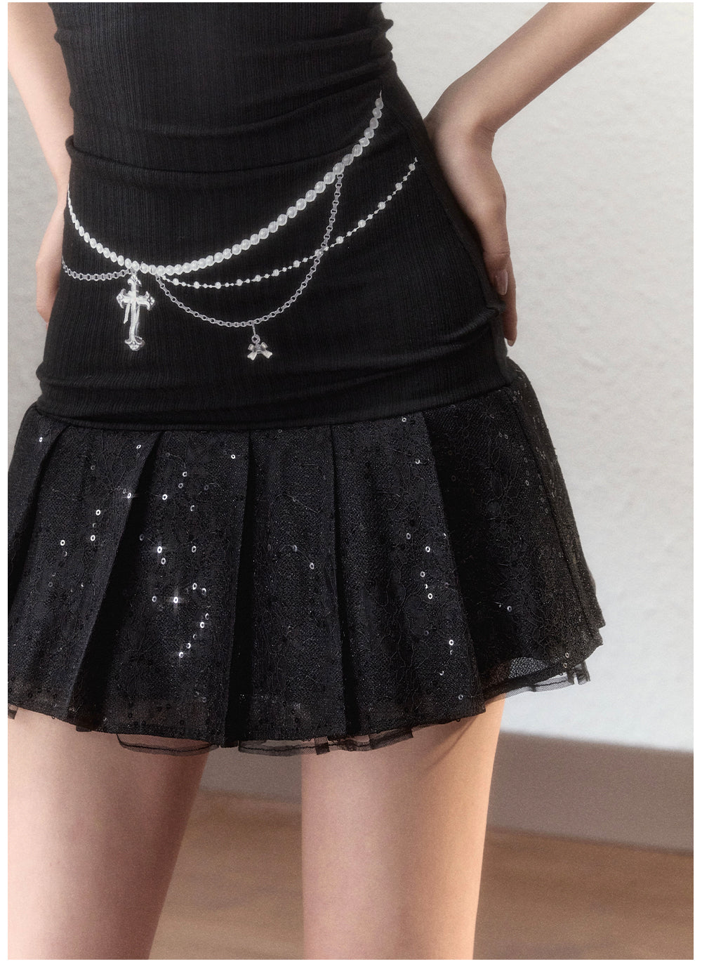 Black Pearl Chain Sequin Patchwork Mini Dress - CHINASQUAD