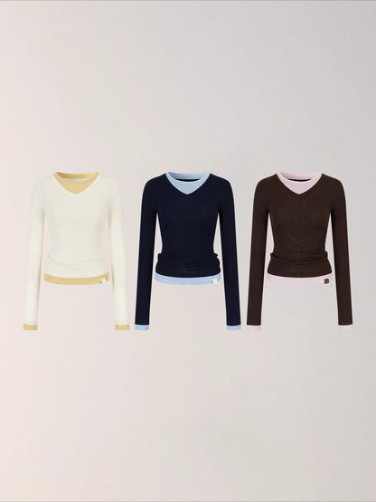 Contrast V-Neck Layered Knit Turtleneck