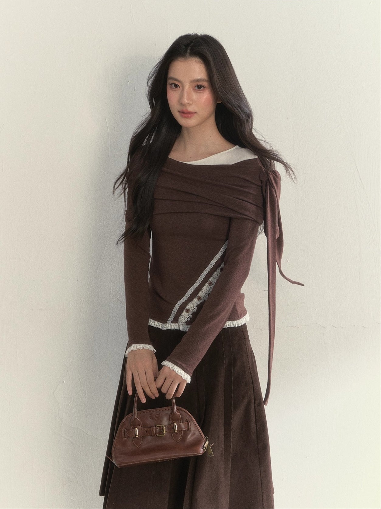 Asymmetric Off-Shoulder Bow-Tie Knit T-Shirt