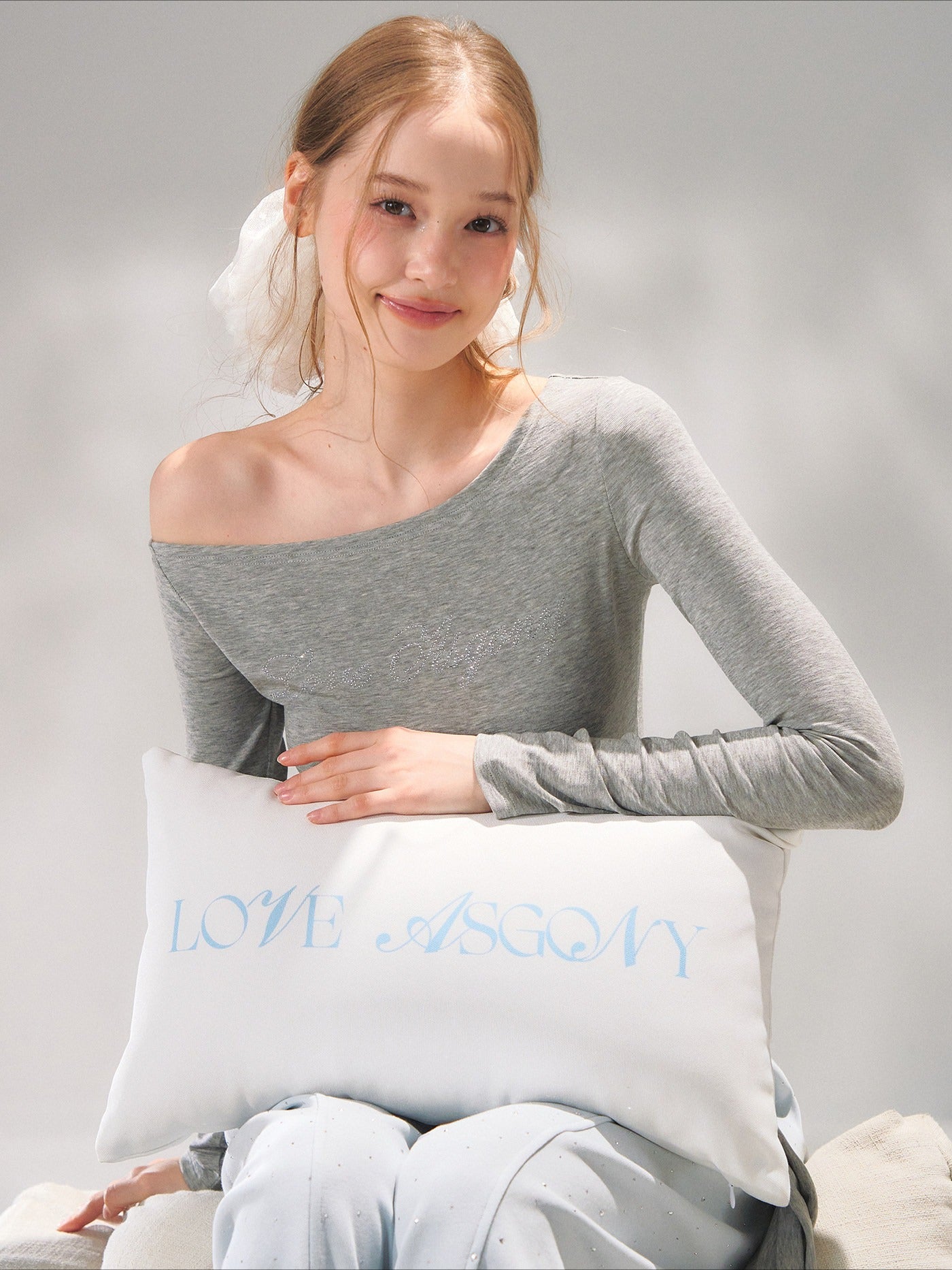 Asymmetric Crystal Logo Tie-Shoulder Fitted Tee
